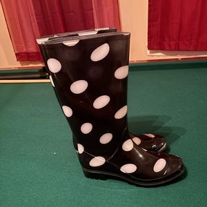 Rain Boots for women size 10 black and white